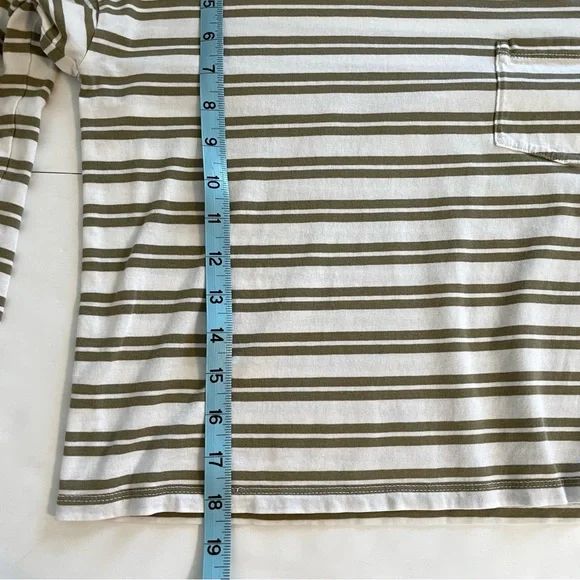 Everlane Long Sleeve Box Cut Pocket Tee Olive Green Tan Striped Shirt Size XS - Picture 9 of 10